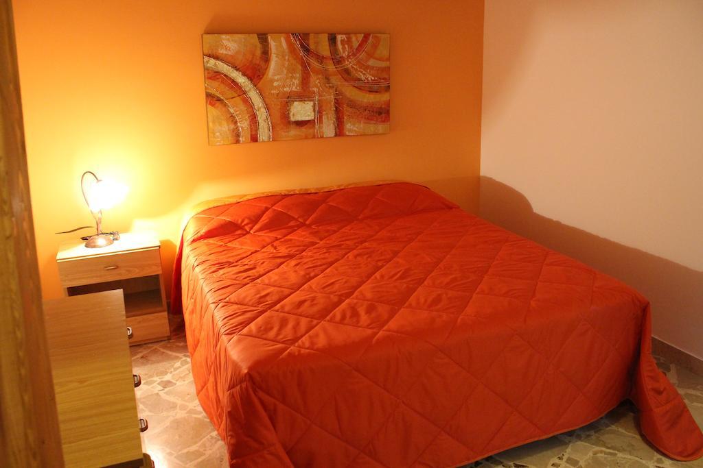 Vista Mare Apartman Trappeto  Szoba fotó
